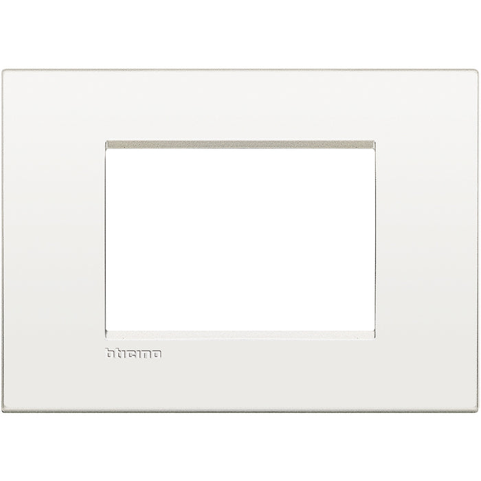 BTICINO Living Light AIR placca 503 3P bianco puro LNC4803BN