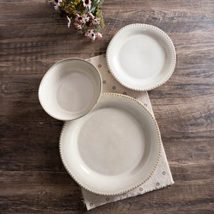 Set di 18 piatti in ceramica Rita rifiniti a mano beige