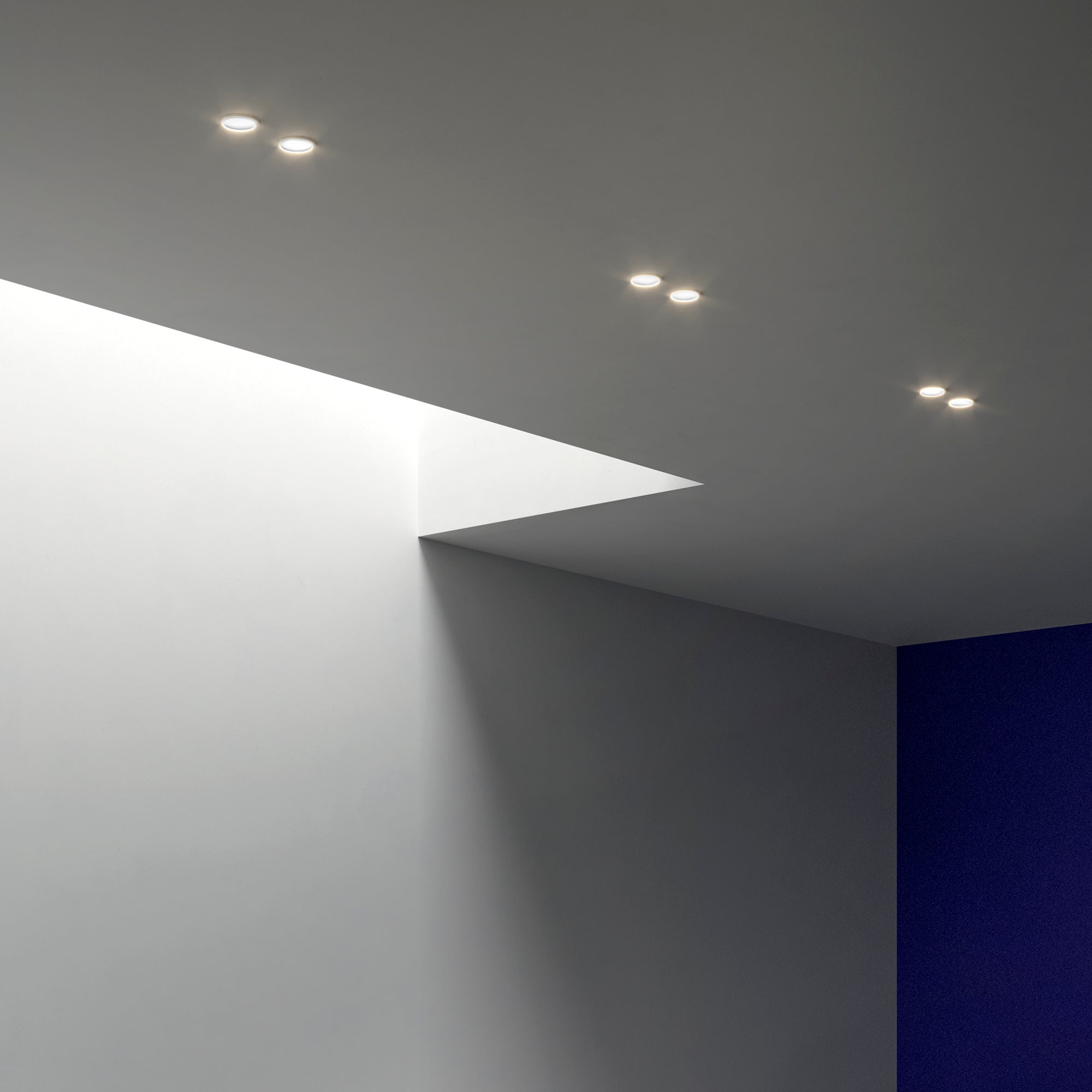 Incasso LED FUSION in alluminio bianco satinato con driver integrato 5W 4000K (luce naturale) 7x3,2 cm.