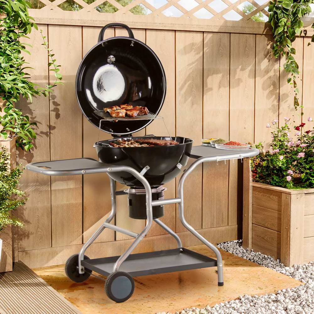 Barbecue a carbonella con carrello