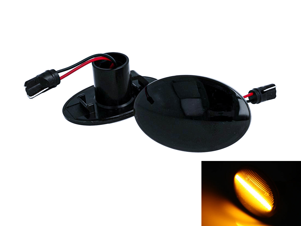 Kit Freccia Laterale a Led Side Marker Lente Nero Fume Luce Arancione Per Ford Fiesta KA Transit Tourneo 96VT13K354AA