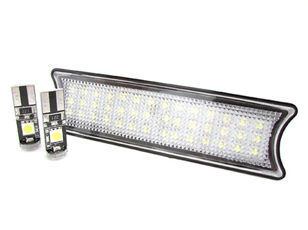 Kit Plafoniera Luci Led Di Cortesia Lettura BMW E46 2D 4D 2 Lampade Led T10 Canbus Incluso