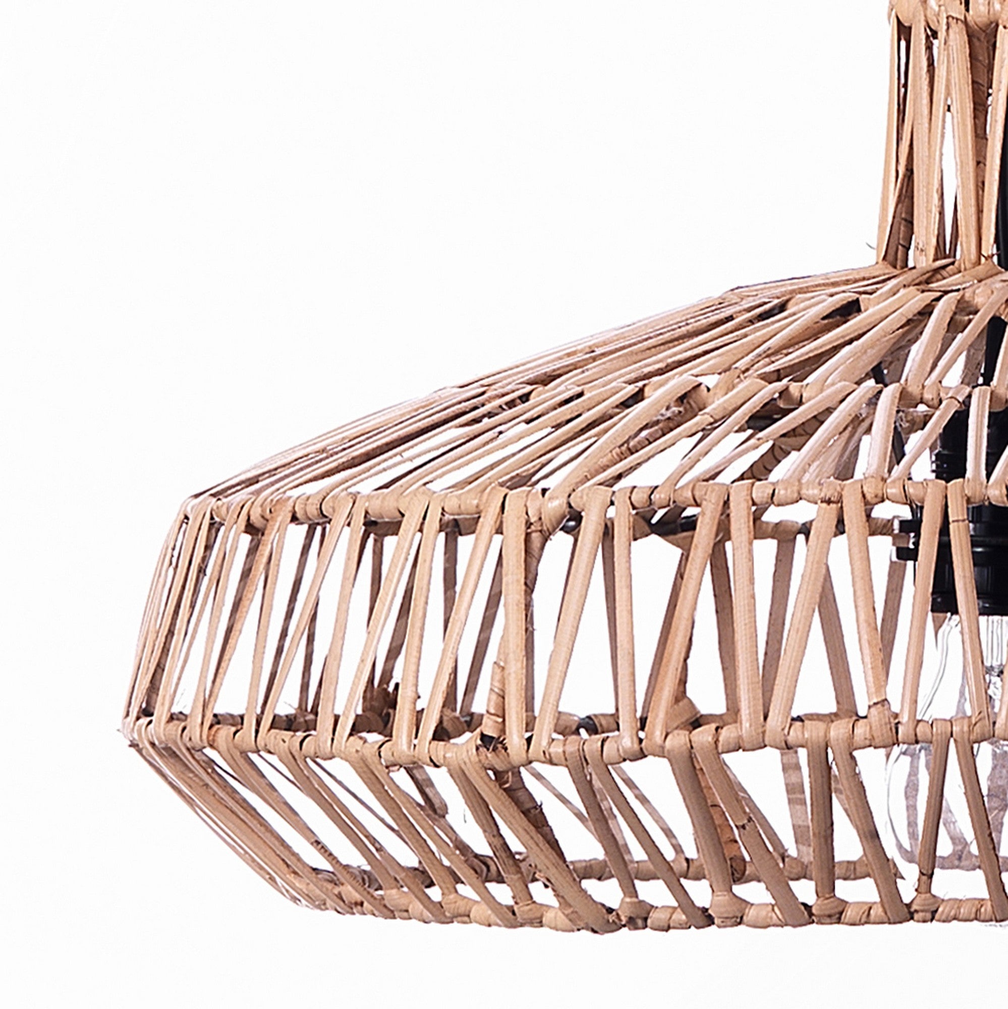 Lampadario a filo in rattan colore naturale per esterno