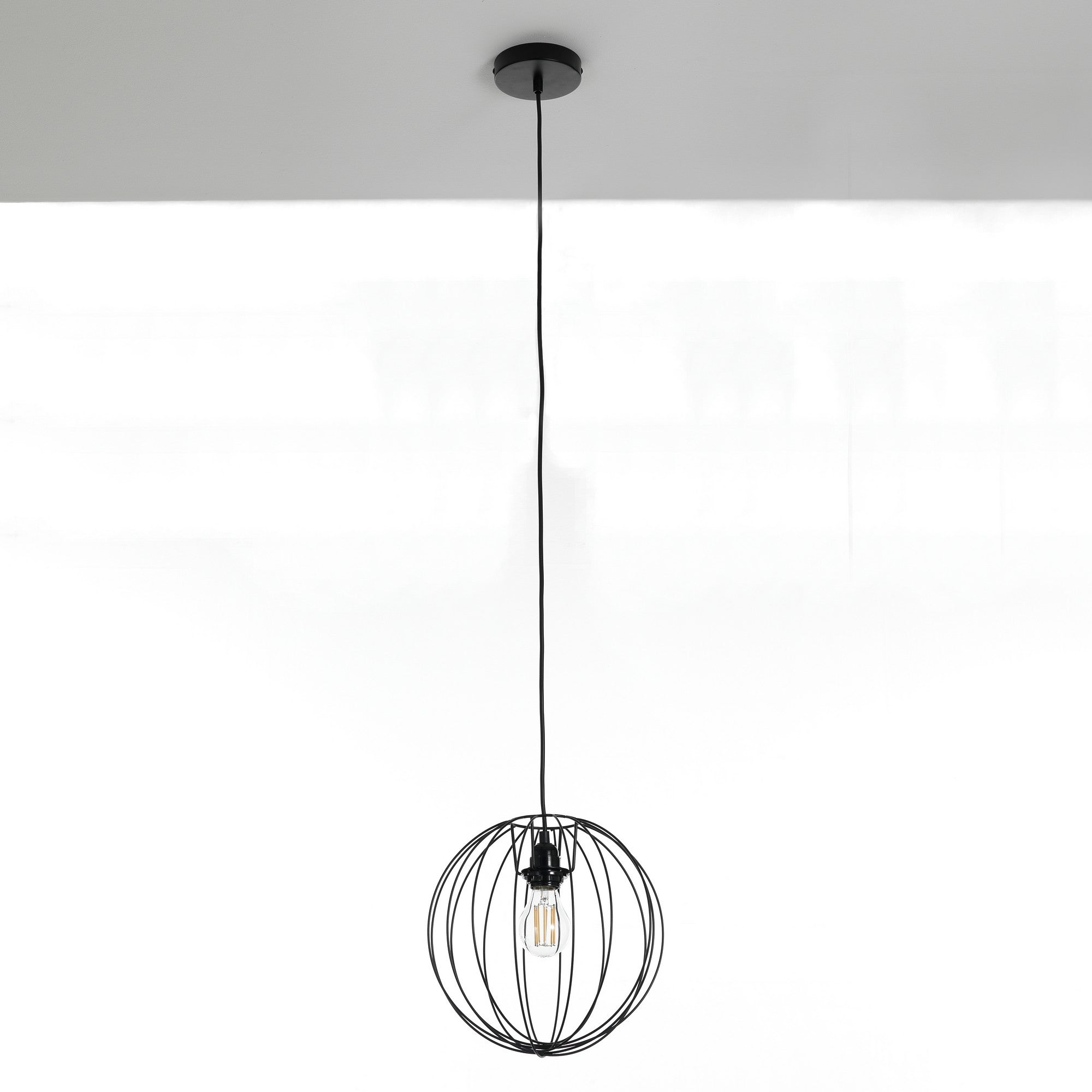 Lampadario in acciaio verniciato nero opaco cm. Ø.30