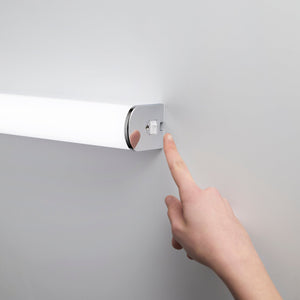 Applique da bagno LED BLASTER in metallo cromato luce naturale 60 cm.