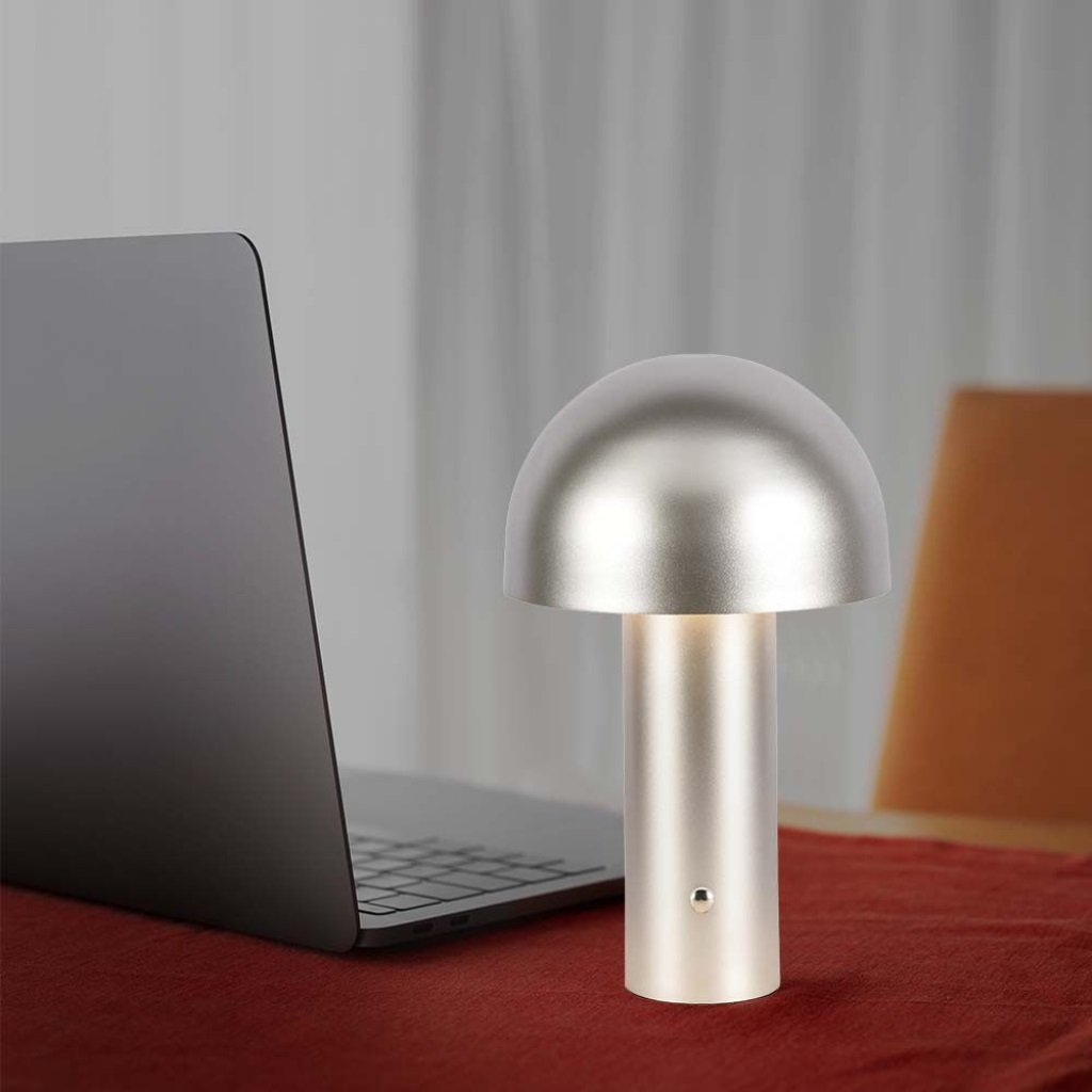 Lampada LED da Tavolo 3W con Batteria 1800mAh Ricaricabile USB C Colore Oro in Metallo Touch Dimmerabile 3in1 SKU-7937