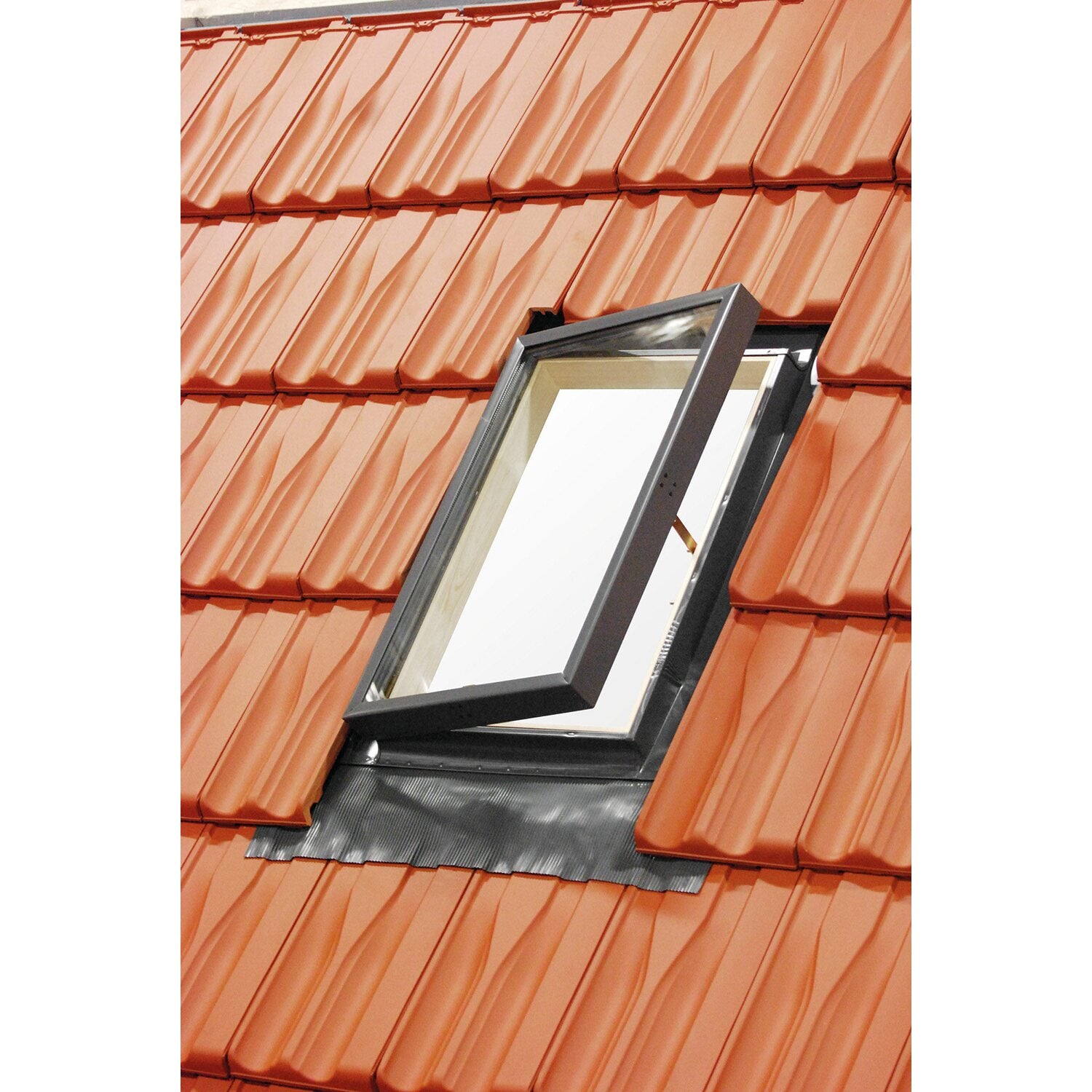 Lucernaio per tetto con vetro camera e telaio, 45x55cm Velta Velux VLT025