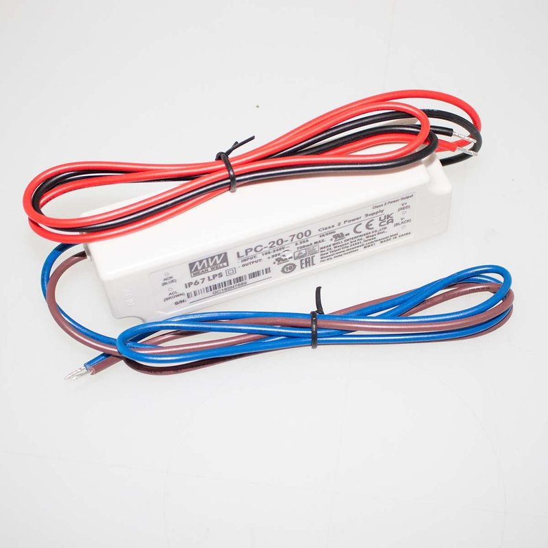 MeanWell Led Driver CC LPC-20-700 IP67 Output 21W 30V 700mA Input 100-240V 0,55A Corrente Costante