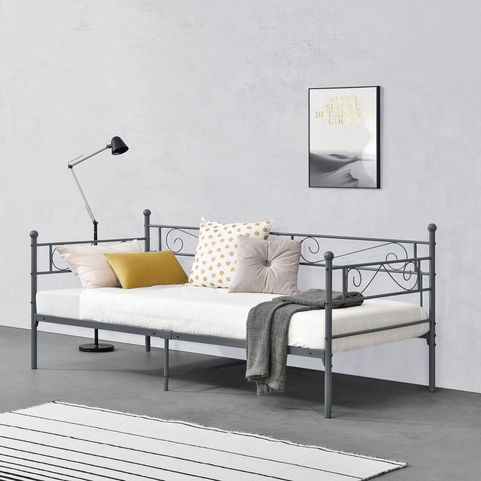 Struttura Divano a 2-3 Posti di Seduta Letto Singolo in Metallo 90 x 200 cm Sofa in Acciaio con Elementi Decorativi -