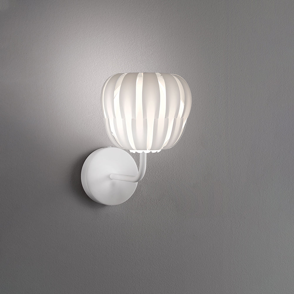 Lampada Da Parete Moderna 1 Luce Queen In Polilux Bianco D19 Made In Italy