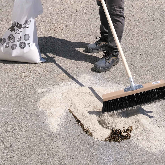 Assorbente Minerale Neutralizzante Road Sorb Per Tutte Le Sostanze Liquide E Oleose 10kg