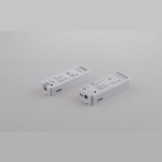 RICEVITORE BLUETOOTH E RF2.4G Input: 15.5A 12-24V Output: 5CH;3A/CH - 5X(36-72)W 11.4X3.8X2CM