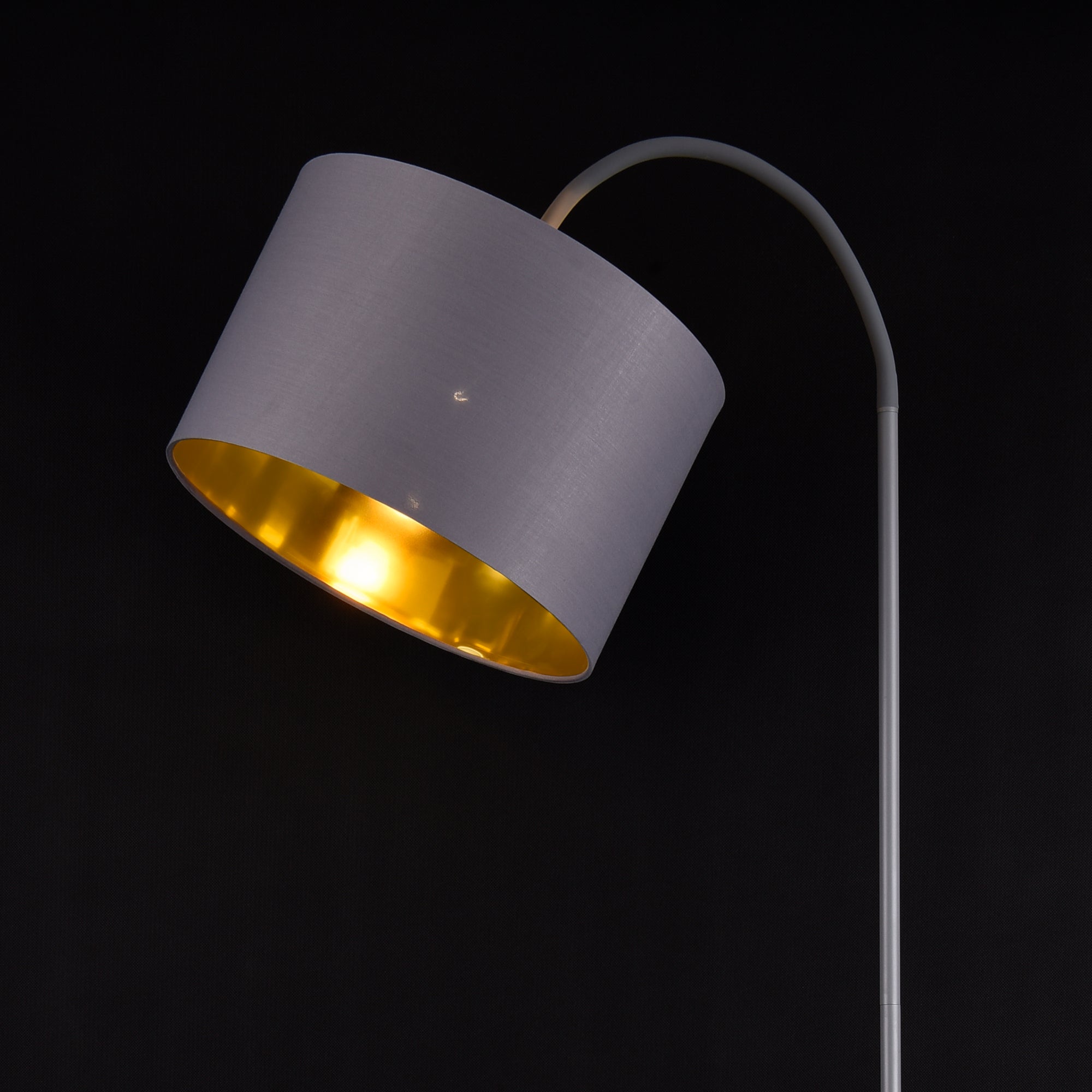 Lampada da Terra Alta 173 cm Lampada a Stelo Curvo con Paralume Orientabile - Piantana con Abat-jour Cilindrico in