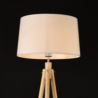 Lampada da Terra in Stile Treppiede Alta 153 cm Piantana Tripode con Paralume Conico in Tessuto Bianco e Gambe in Legno,