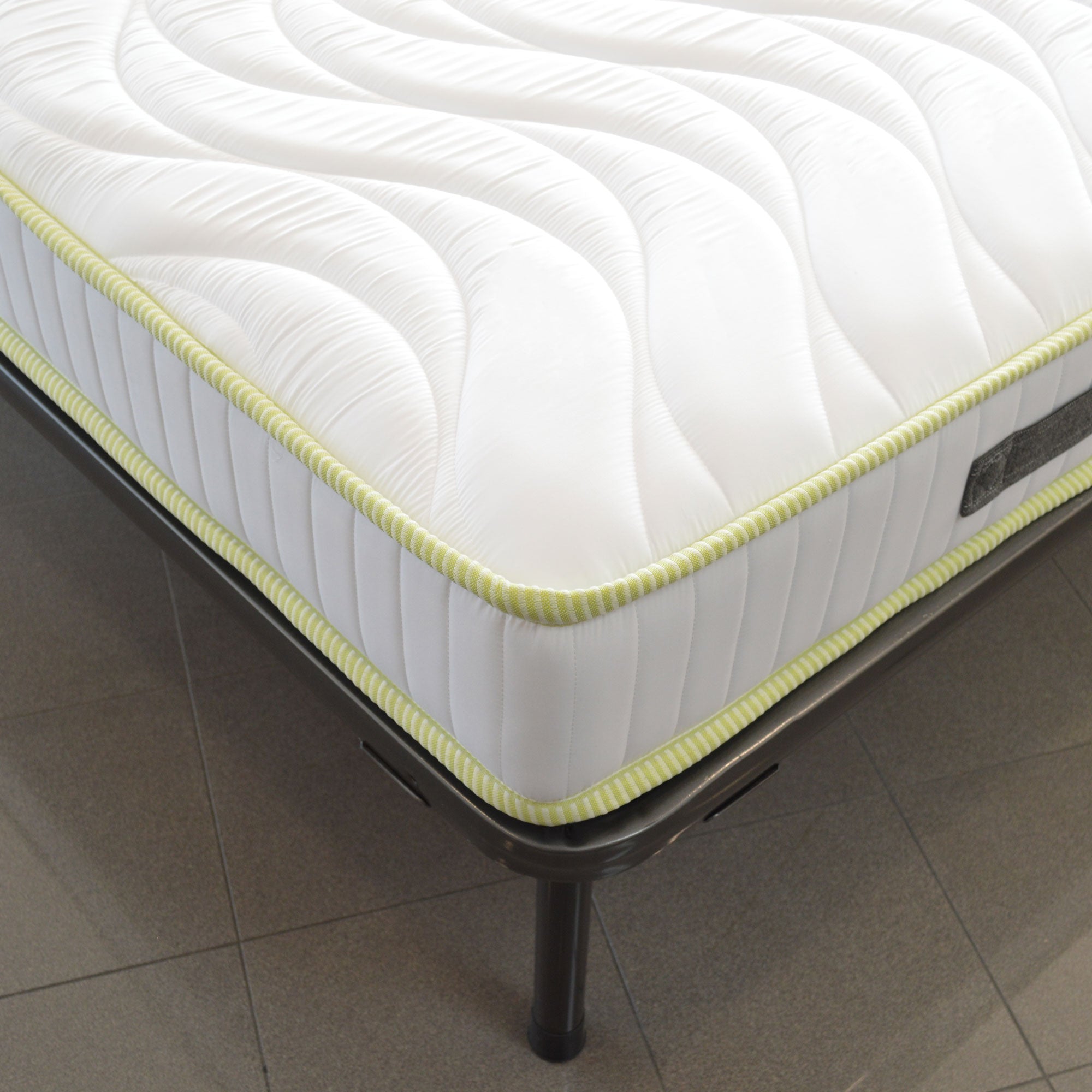 Materasso per divano letto king size 200x200cm, materasso offerta materasso Alto 12 cm, materasso offerta water foam ortopedico in poliuretano con tessuto anti acaro di rivestimento alta qualità, materasso offerta 