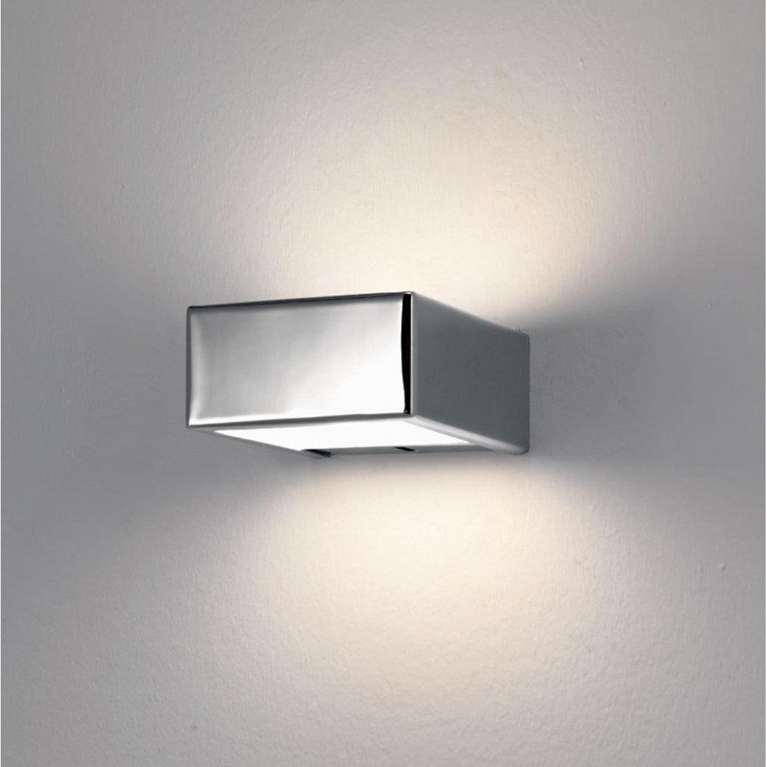 Applique moderno illuminando brik g9 led metallo vetro lampada parete biemissione, finitura metallo cromo lucido