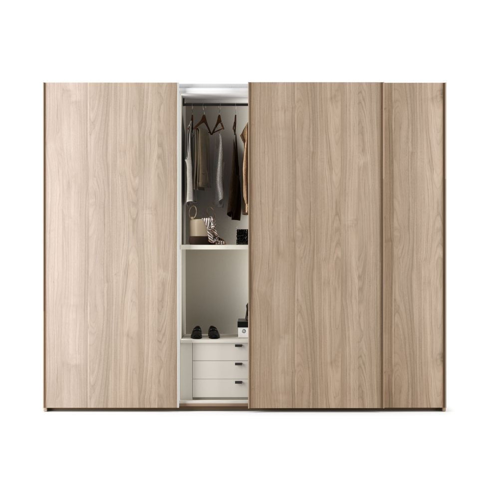 Armadio tre ante scorrevoli in legno noce america Step 276x67x250h