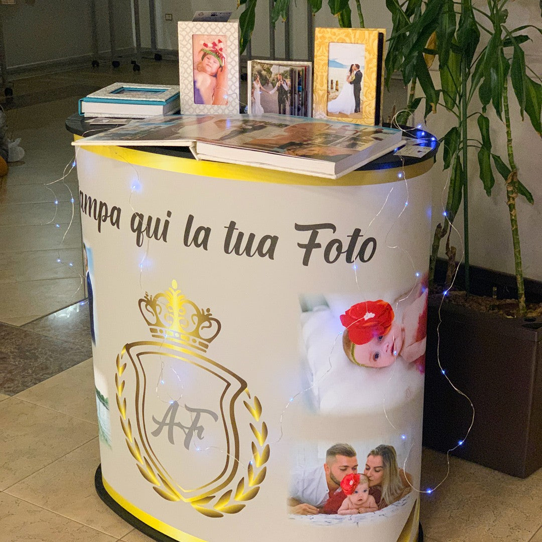 Desk Promozionale con stampa in PVC intercambiabile