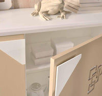 Credenza frassino laccato bianco poro aperto  2 porte con piedi in plexiglass l.180 p.50 h.90