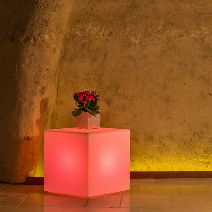 CUBO 40 X 40 X 40 LUMINOSO INDUS CON LED MULTICOLOR E BATTERIA SOLARE