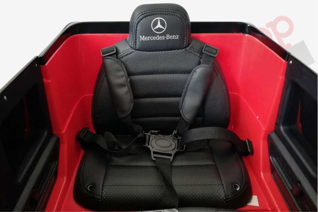 Auto Elettrica per Bambini Mercedes G63 Sport AMG 12V colore Rosso