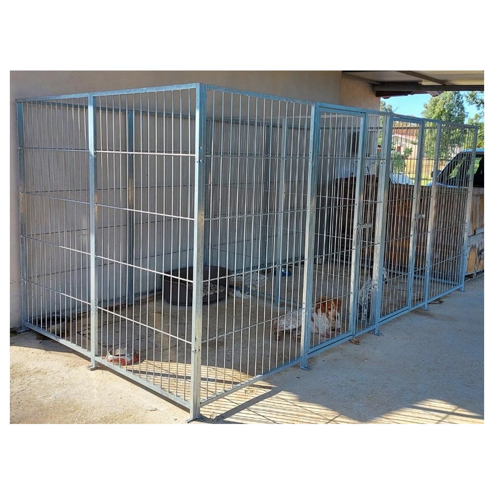 2 box per cani da esterno con zincatura a caldo ciascuno da 200x200x altezza 180 cm