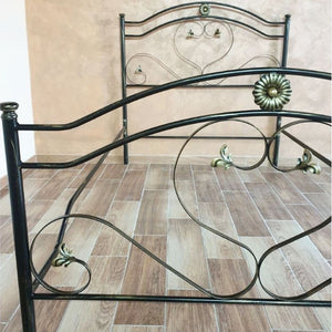 Letto matrimoniale in ferro battuto con pediera Nero Oro GINESTRA 170x202x h131,5 cm