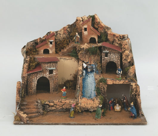 Presepe in legno con 11 figure 54x40x38 cm