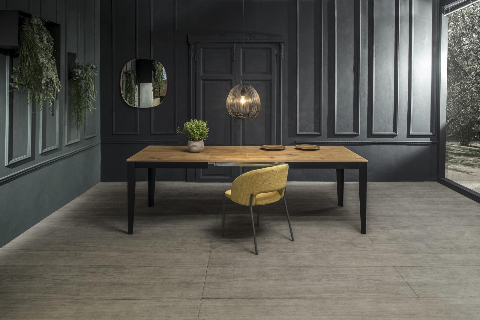 Tavolo allungabile rovere-nero 90 cm x 156- 316 cm H. 76 cm