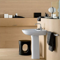 Lavabo con colonna Geberit 55 cm in ceramica bianco Selnova 