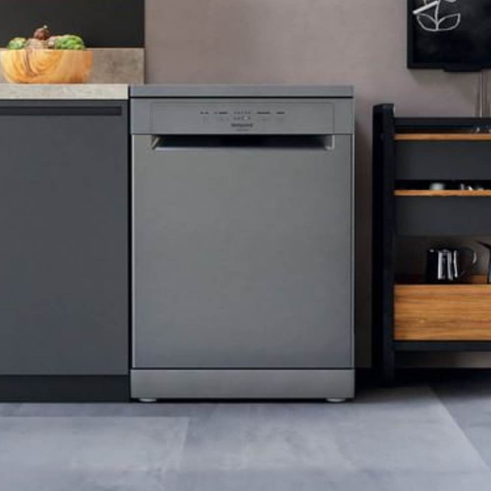 Lavastoviglie libera installazione 14 coperti Hotpoint Ariston HFC2B+26X classe E