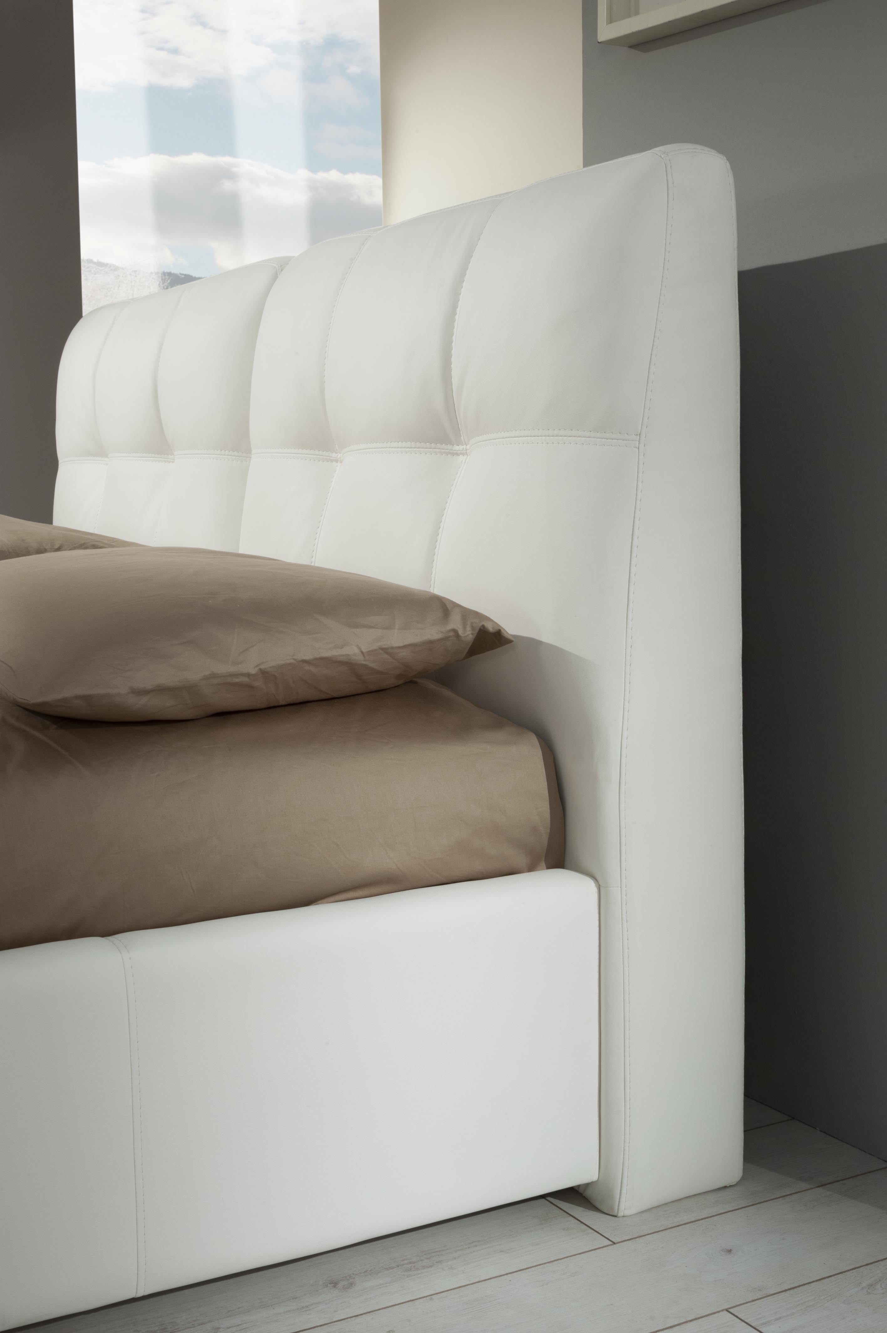 Letto matrimoniale con contenitore Melia ecopelle colore bianco