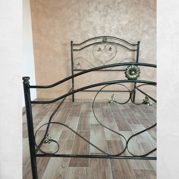 Letto singolo ferro battuto Ginestra colore nero oro