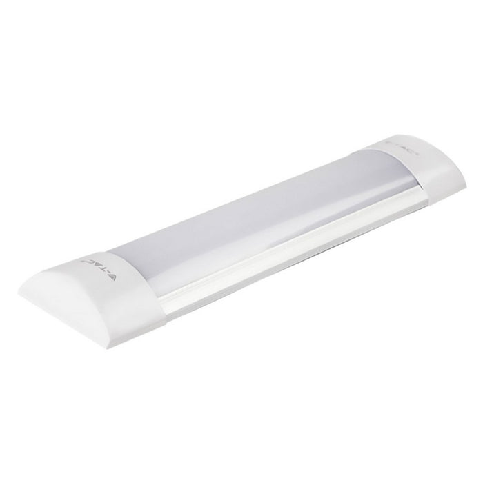 plafoniera tubo led prismatico 50w - 4000k mm.1500 x 24,4 x 74,1mm cod:ferx.8088992nlm