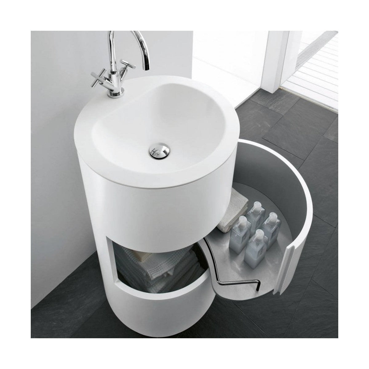 Mobile da bagno moon freestanding con lavabo in corian® bianco opaco