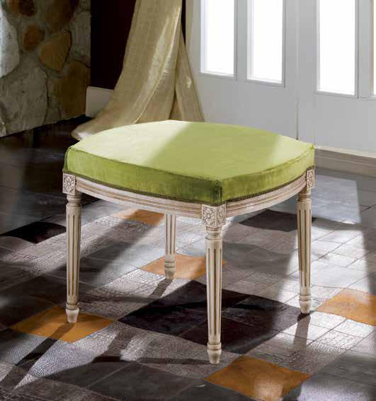 Panca imbottita shabby in legno con intagli e fregi - Mobili 2G