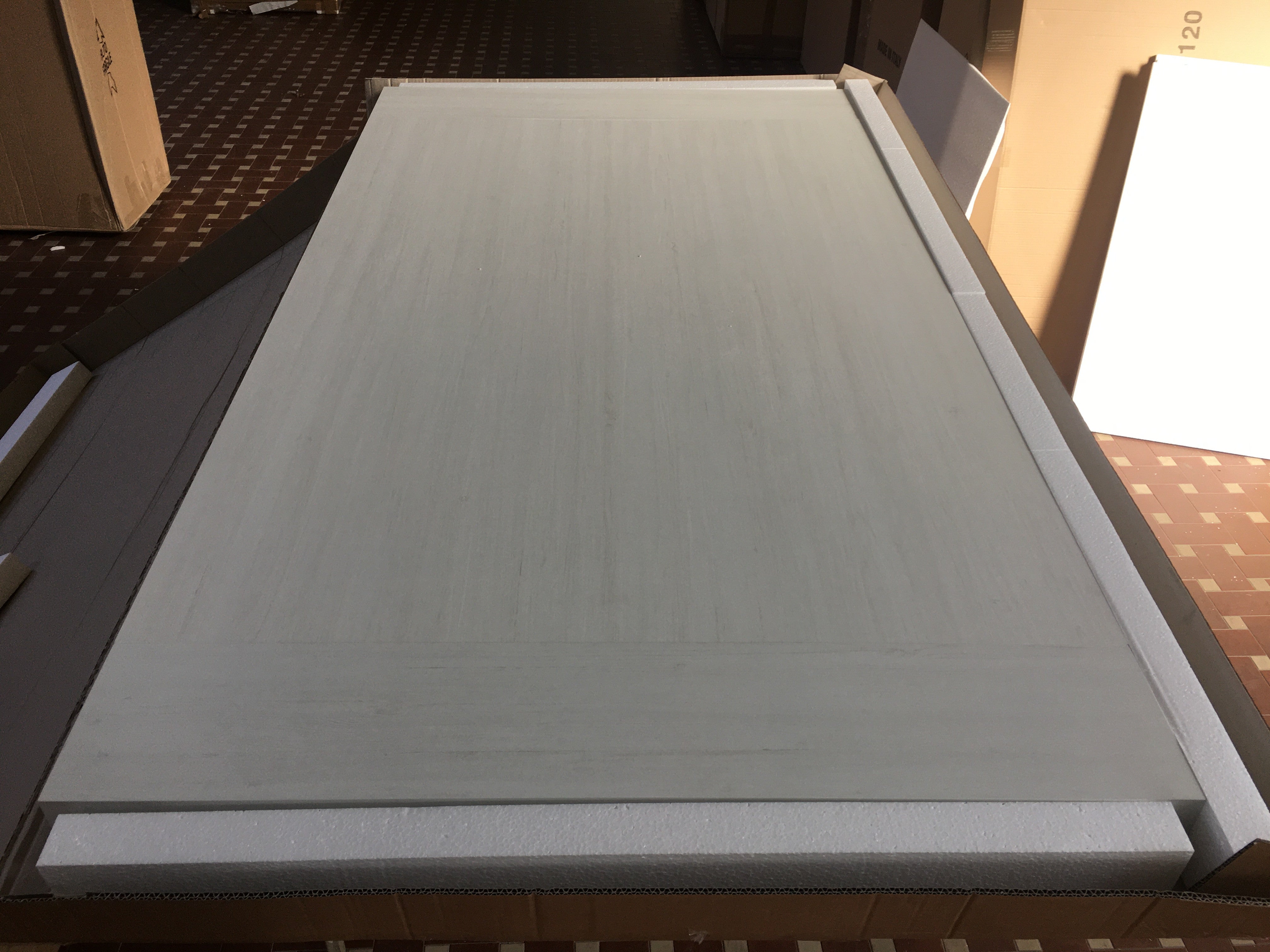 Tavolo big table nobilitato bianco consumato l.180 p.100 h.77