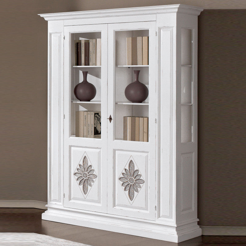 Vetrina 2 porte in legno intagliata shabby bianco l.155 x p.48 h.215