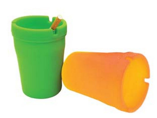 12pz posacenere plastica - cm.7,5x10,5h. fer409889