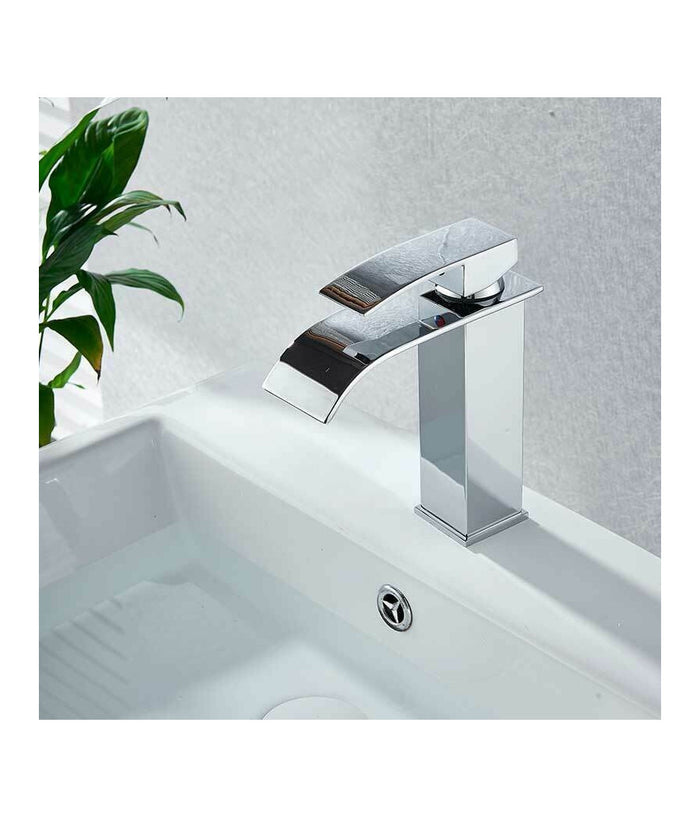 Rubinetto Da Bagno Design Moderno A Cascata Miscelatore Monocomando Cromato         