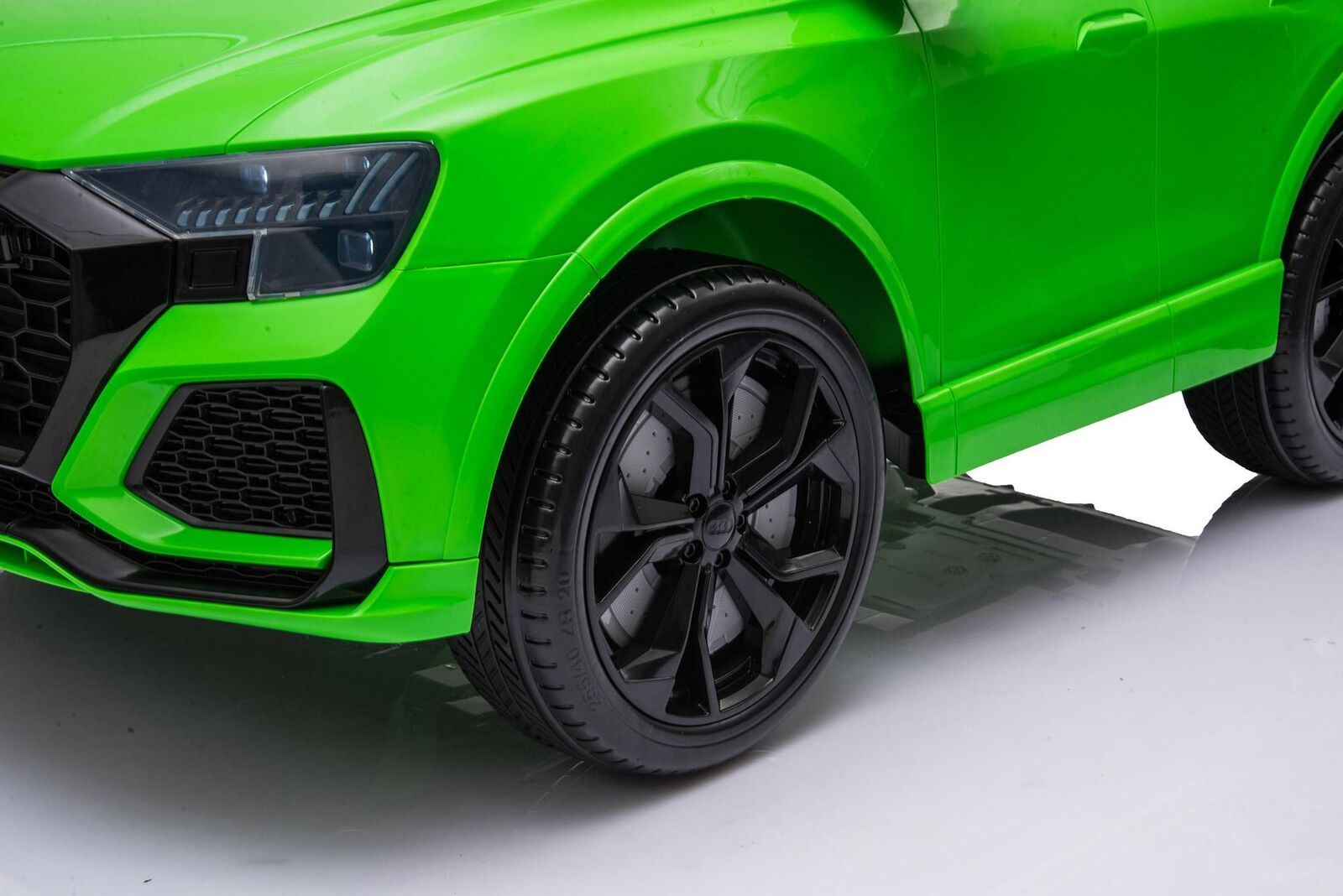 Auto Elettrica per Bambini Audi SQ8 12V colore Verde