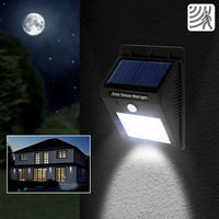 FARETTO CON 30 LED CON PANNELLO SOLARE RICARICABILE SENSORE MOVIMENTO ESTERNO