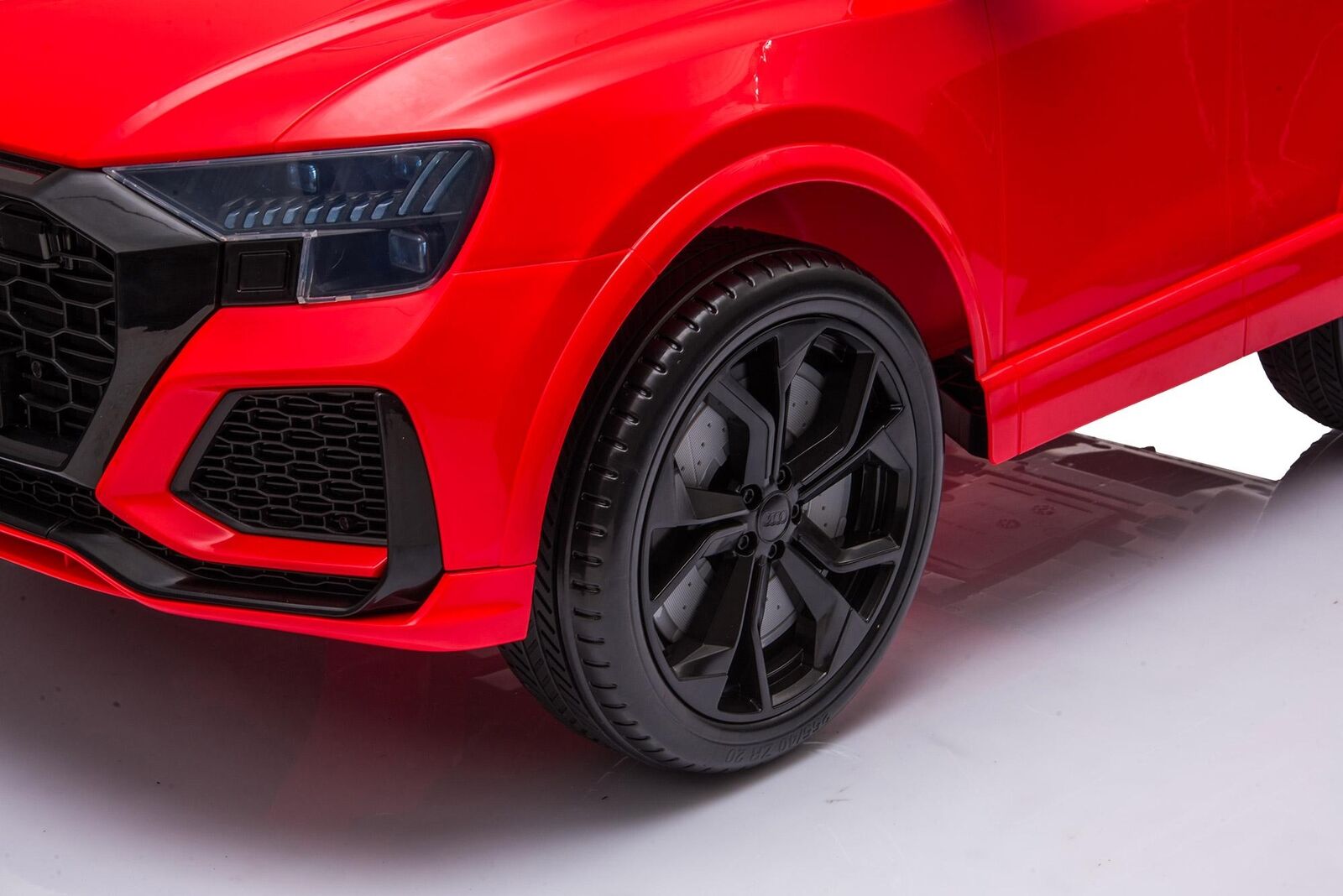 Auto Elettrica per Bambini Audi SQ8 12V colore Rosso