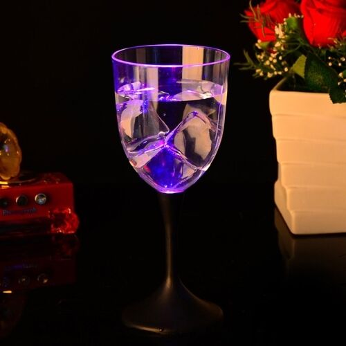 BICCHIERE CALICE TAVOLO RGB LED CAMBIA COLORE ACQUA LIQUIDO CHAMPAGNE COCKTAIL