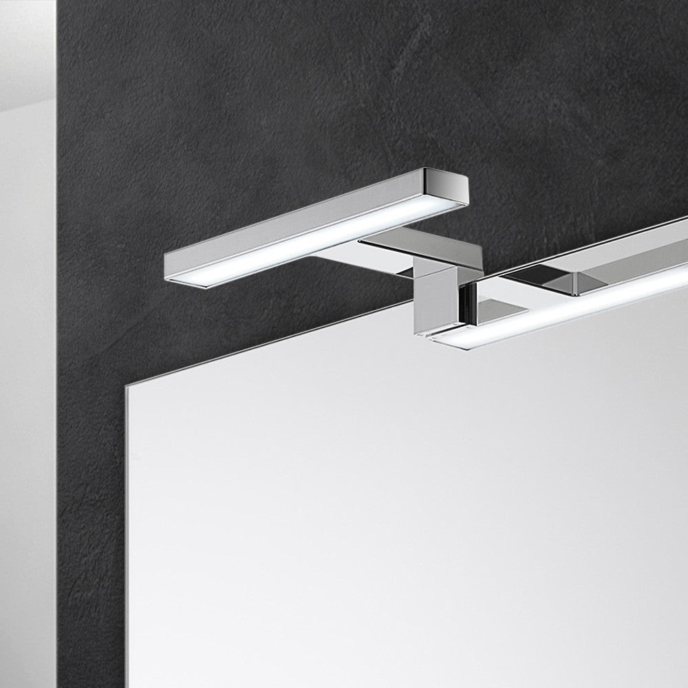 Specchio bagno con luce 50x70 cm completo di applique led 