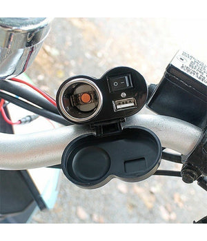 Spina Accendino Caricabatteria Per Moto Cellulare Porte Usb Accendisigari Q-a47         