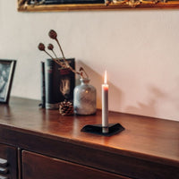 Square Candle, l'elegante porta candele by Hoefats Colore Nero