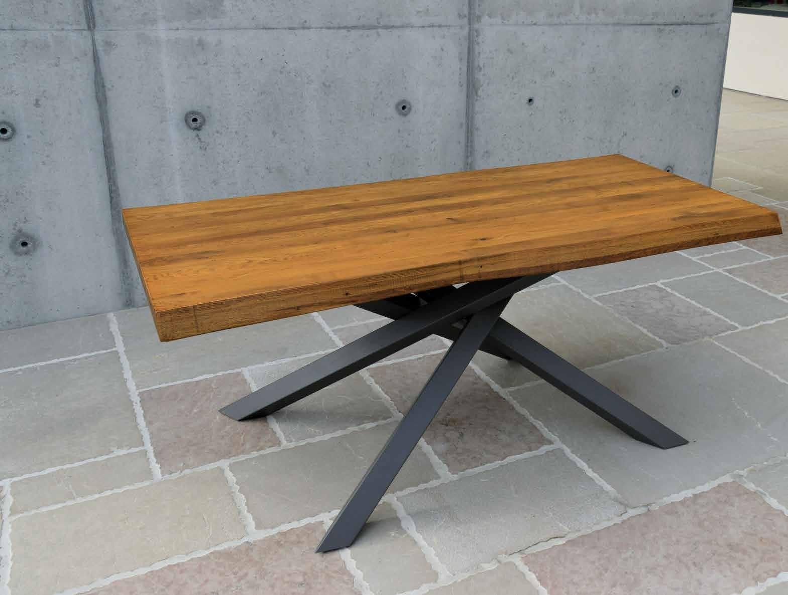 Tavolo big table fisso in rovere massello nodato spessore 6 cm. misura l.250 p.100 h.76