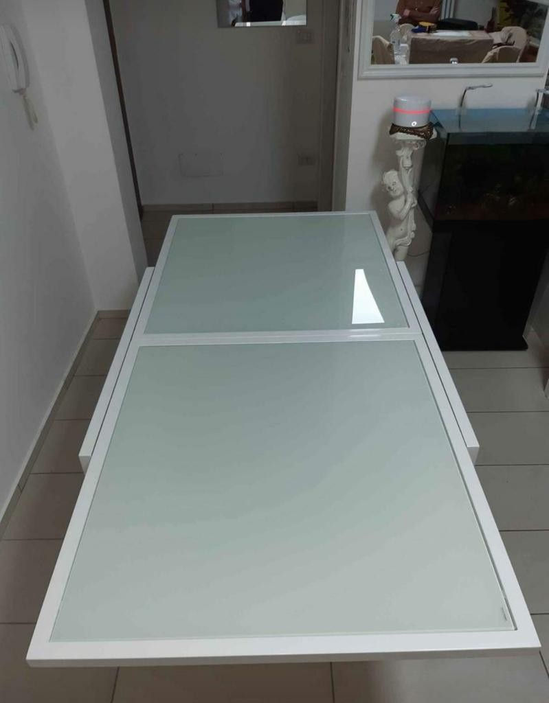 Tavolo allungabile vetro bianco base metallo bianco misura 70x70 h.75