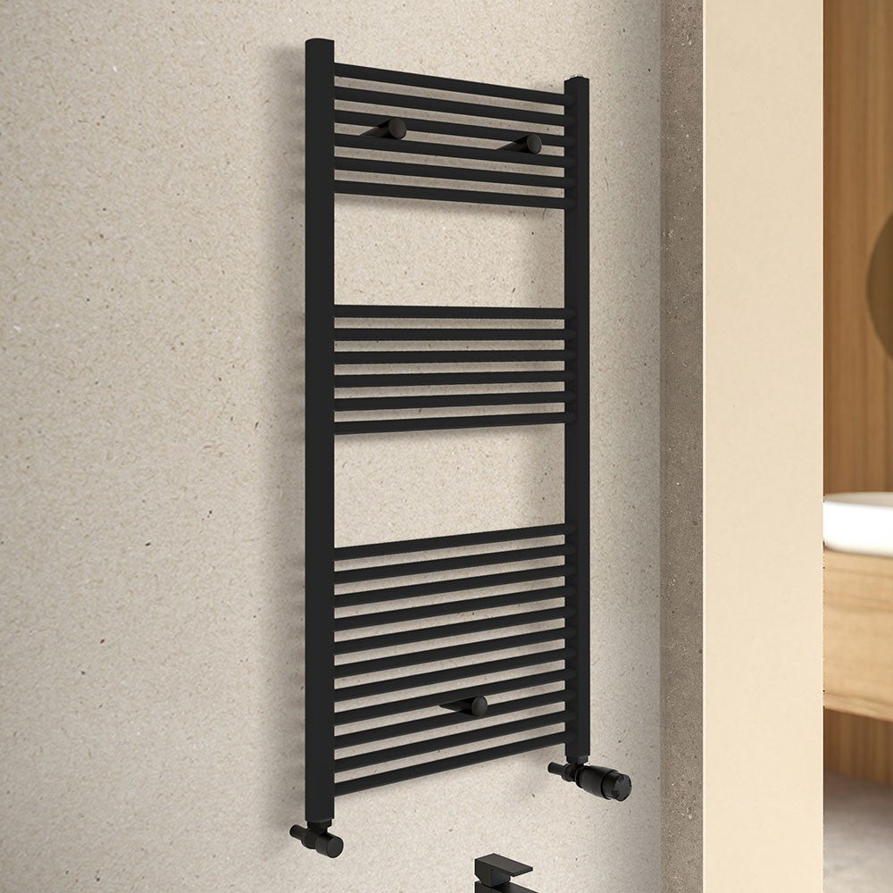 Termoarredo scaldasalviette 500x1230 nero opaco con interasse 45 cm